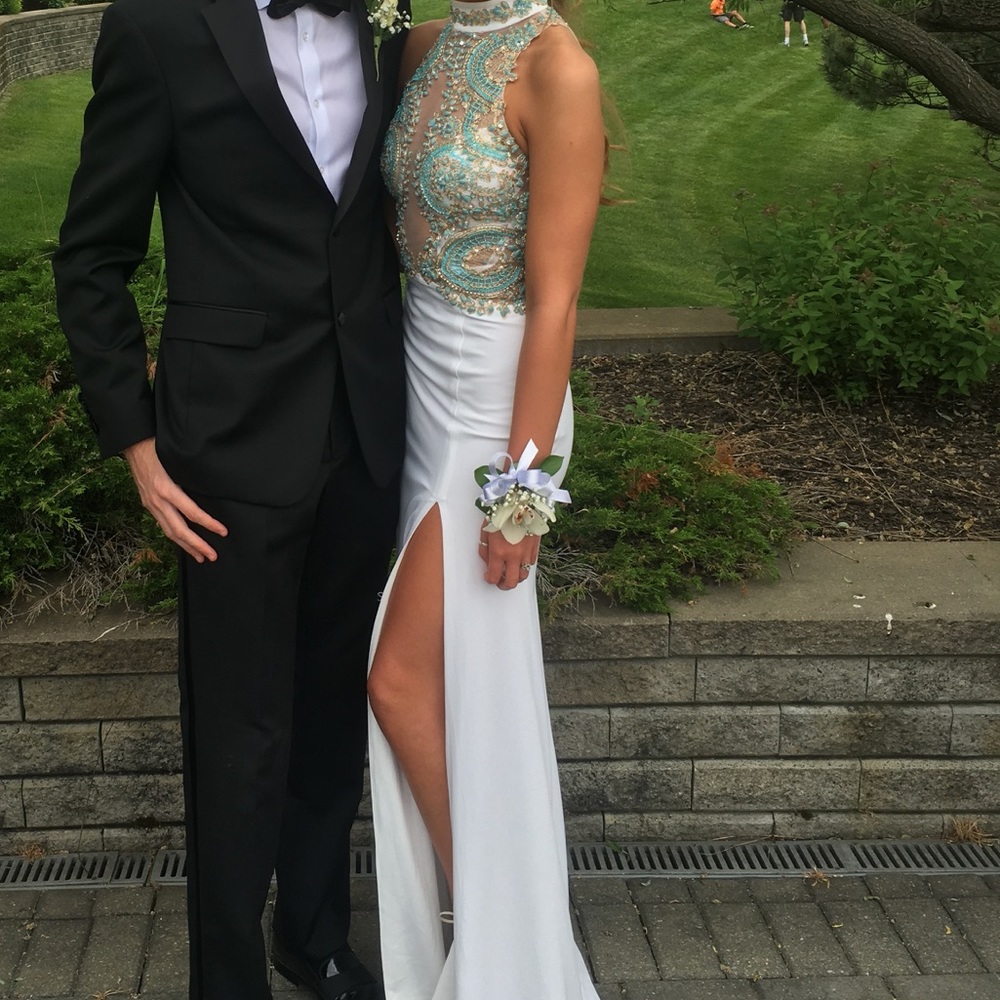 Sherri Hill prom dress